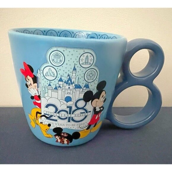 Disneyland Resort‎ 2018 Mickey & Friends "Year To Be Here" Blue Collectors Mug - Picture 1 of 5